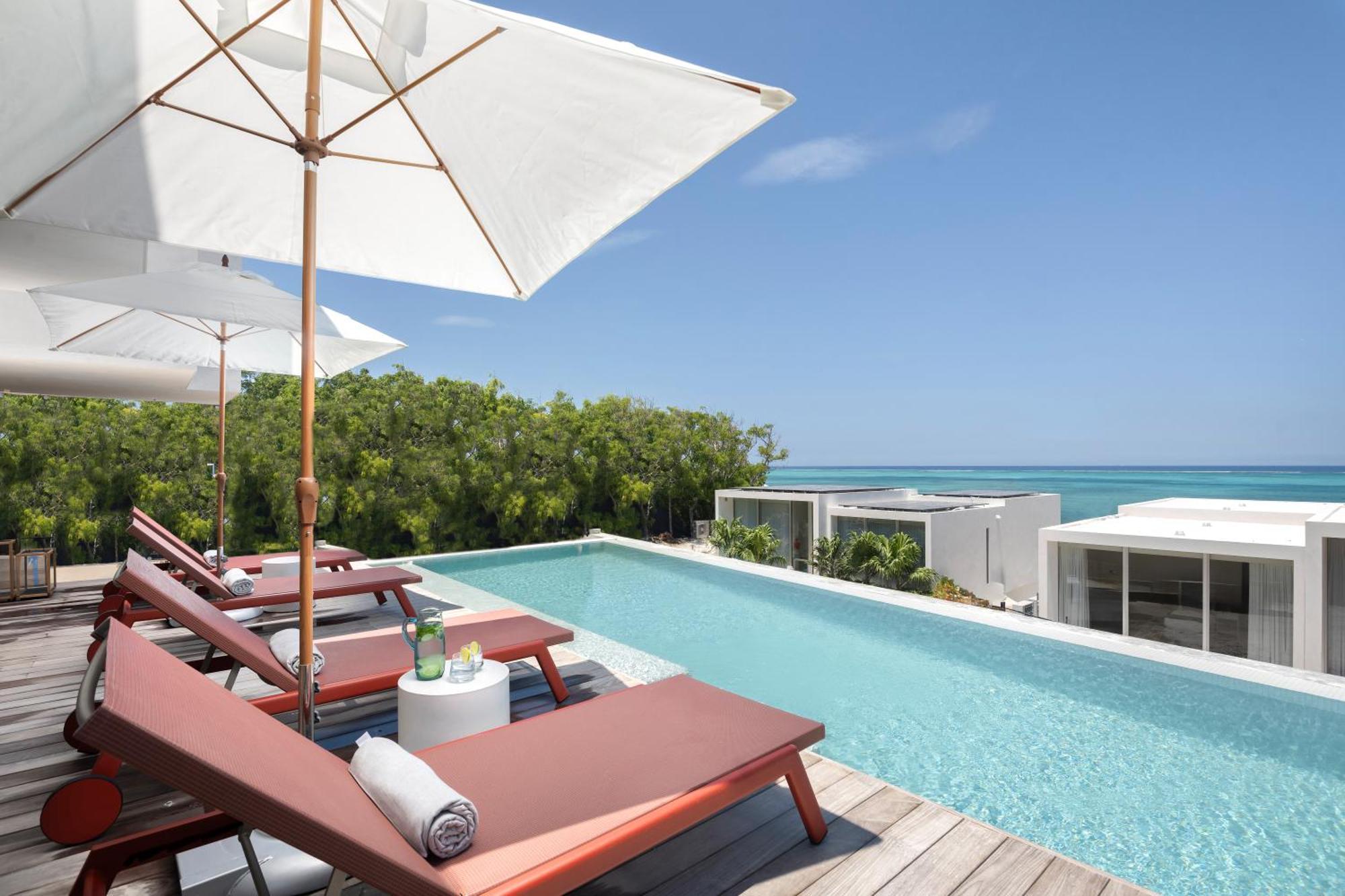 Hotel Beach Enclave Providenciales Exterior foto